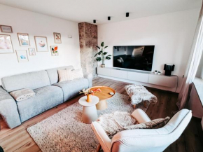 Brandneues Apartment, Top-Lage, See & Berge, Sauna